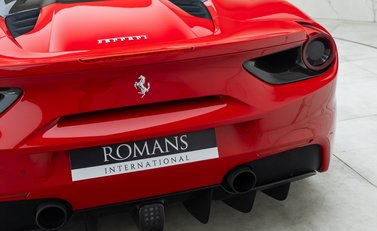 Ferrari 488 SPIDER 31