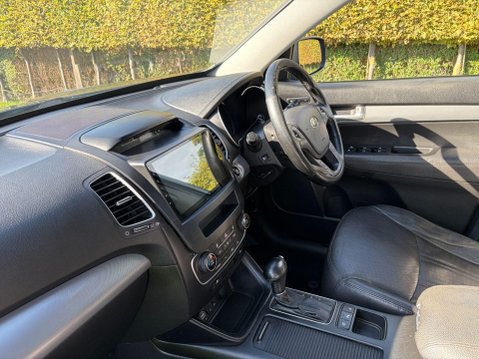 Kia Sorento 2.2 CRDi KX-4 Auto AWD Euro 5 5dr 10