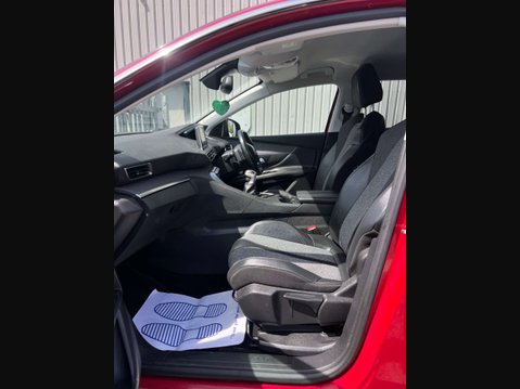 Peugeot 3008 1.5 3008 Allure Blue HDi S/S 5dr 15