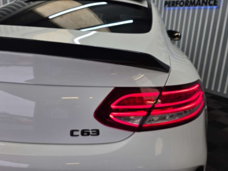 Mercedes-Benz C Class 4.0 C63 V8 BiTurbo AMG (Premium) Coupe 2dr Petrol SpdS MCT Euro 6 (s/s) (47 35