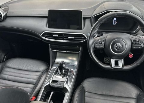 MG HS 1.5 T-GDI Exclusive SUV 5dr Petrol DCT Euro 6 (s/s) (162 ps) 9