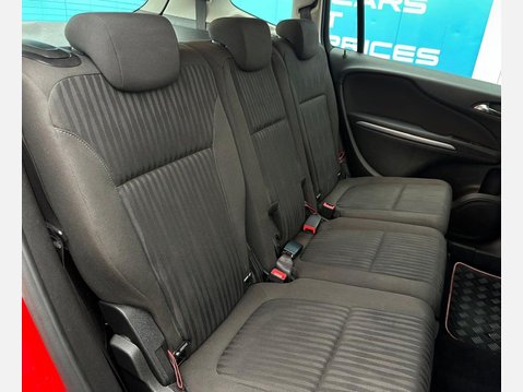 Vauxhall Zafira 2.0 CDTi Exclusiv MPV 5dr Diesel Manual Euro 5 (165 ps) 10