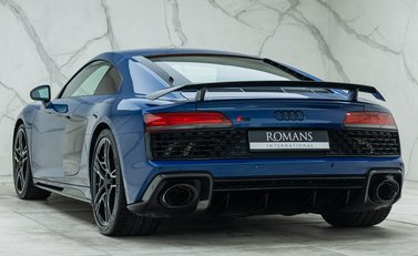 Audi R8 V10 PERFORMANCE CARBON BLACK 10