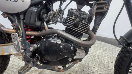 Bullit Hero 2018 12K PROJECT BIKE TALL ENDURO LEARNER BIKE 125CC 23