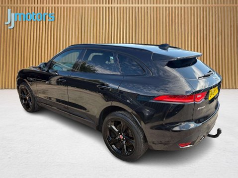 Jaguar F-Pace 2.0 D240 R-Sport SUV 5dr Diesel Auto AWD Euro 6 (s/s) (240 ps) 18