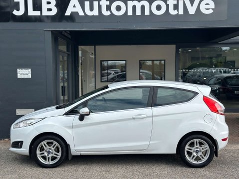 Ford Fiesta 1.2 Fiesta Zetec 3dr 5