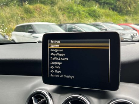 Mercedes-Benz GLA 2.1 GLA 220 AMG Line D 4Matic Auto 4WD 5dr 20