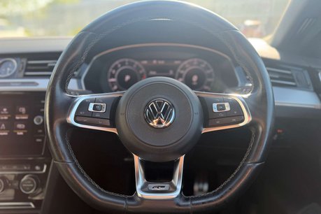 Volkswagen Arteon 2.0 Arteon R-Line TSi Semi-Auto 5dr 59