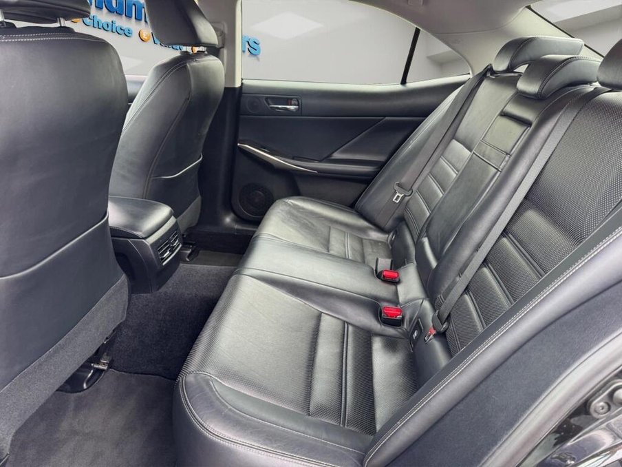 2014 Lexus Is — image 47