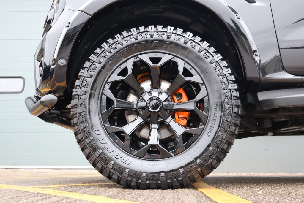 Ford Ranger 2025 3.0 V6 WILDTRAK ECOBLUE  2inch full lift styled by seeker  16