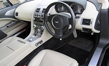 Aston Martin Rapide 7