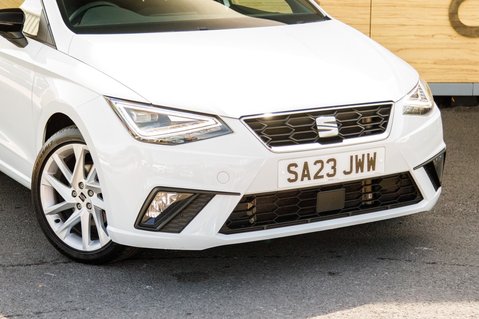 SEAT Ibiza TSI FR 10
