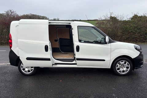 Fiat Doblo 16V Tecnico Maxi Multijet II 105 ps Panel Van 11