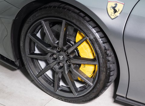 Ferrari SF90 Stradale ASSETTO FIORANO 33