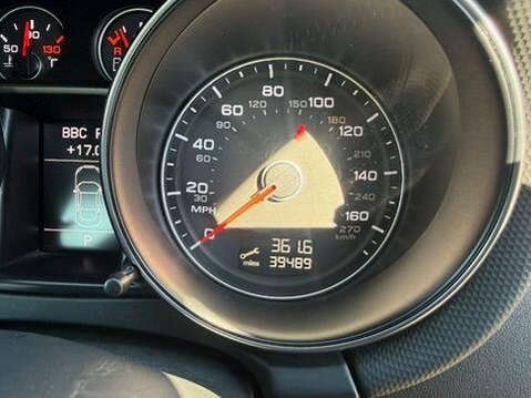 Audi TT 1.8 TFSI S line S Tronic Euro 5 3dr 29