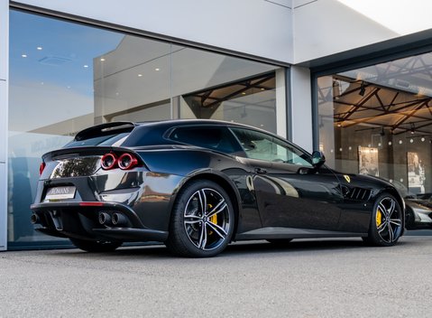 Ferrari GTC4 Lusso V12 3
