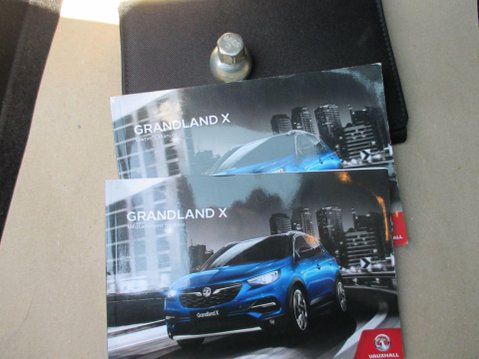 Vauxhall Grandland X 1.2 Turbo SE Euro 6 (s/s) 5dr 49