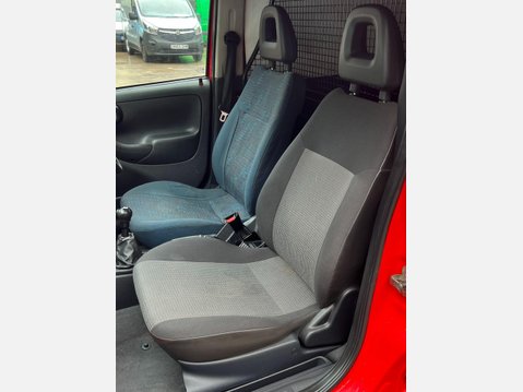 Vauxhall Combo 1.3 CDTi 1700 ecoFLEX 16v Panel Van 3dr Diesel Manual (134 g/km, 69 bhp) 34