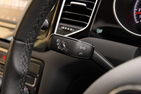 Volkswagen Golf SV GT TSI 16