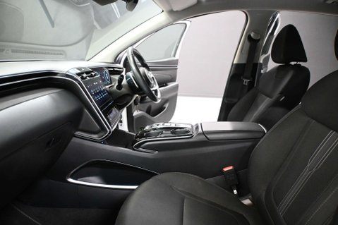 Hyundai TUCSON 1.6 Tucson SE Connect TGDi HEV Auto 5dr 38