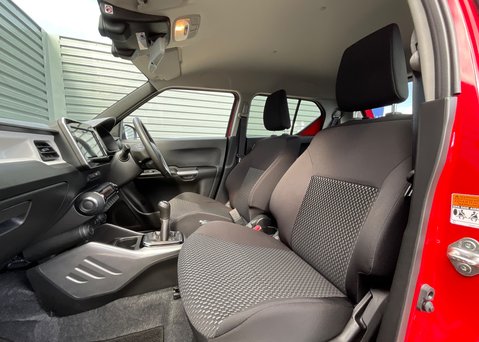 Suzuki Ignis SZ5 DUALJET MHEV 10