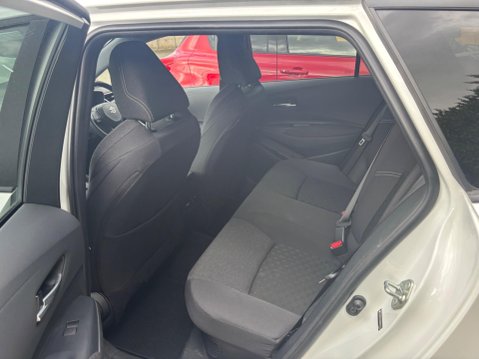 Suzuki Swace 1.8h Motion CVT Euro 6 (s/s) 5dr 10