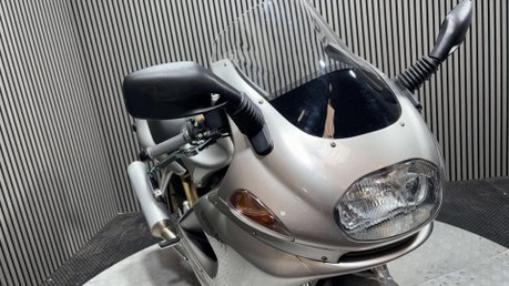Ducati ST2 944 1998 37K MOT JULY 2027 PANNIERS VERY CLEAN TOURER 34