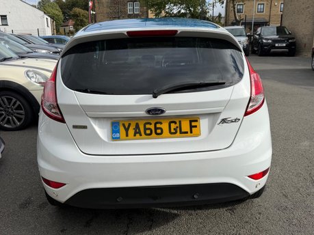 Ford Fiesta ZETEC WHITE EDITION SPRING 7