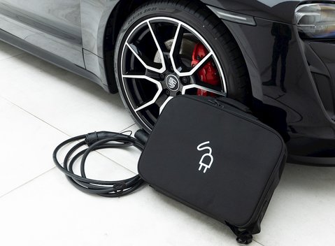 Porsche Taycan 4S Sport Turismo 26