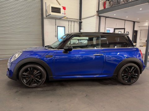 Mini Hatch 2.0 Cooper S Sport 3dr 11