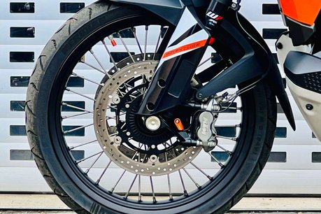 KTM Adventure 890 Adventure 28