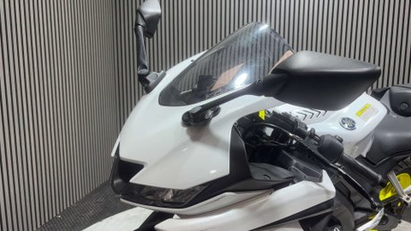 Yamaha R125 2019 NEW SHAPE ONLY 10K RUNNING LIGHT PROJECT SPORTS BIKE 125CC 15