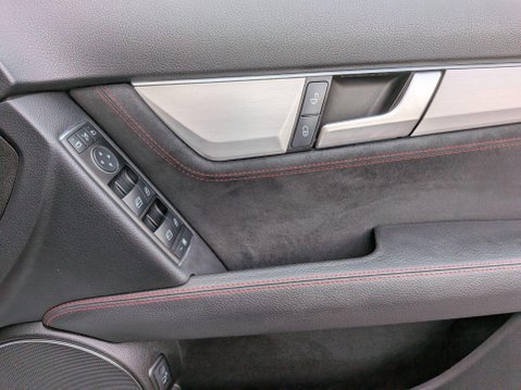 Mercedes-Benz C Class 2.1 C250 CDI BlueEfficiency AMG Sport Plus G-Tronic+ Euro 5 (s/s) 5dr 11