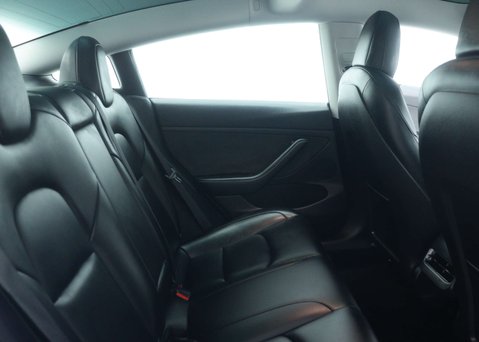 Tesla Model 3 Saloon 4dr Electric Auto RWD (241 bhp) 44