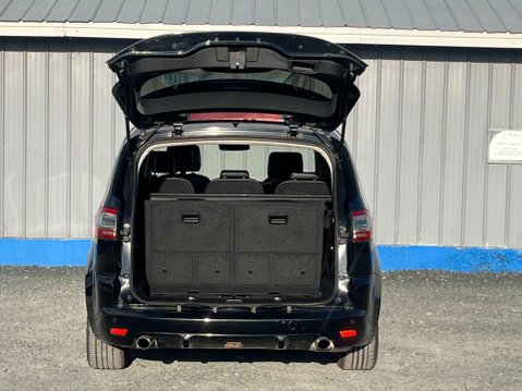 Ford S-Max 2.2 TDCi Titanium X Sport Euro 5 5dr 40