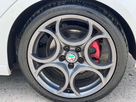 Alfa Romeo Giulietta 1.7 Giulietta Veloce TBi Semi-Automatic 5dr *NATIONAL DELIVERY* 33