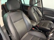 Vauxhall Zafira 1.4 Zafira Tourer SRi T 5dr 37