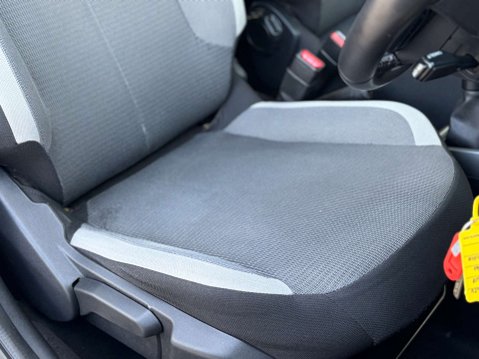 Toyota Aygo 1.0 Aygo X-Play TSS VVT-i 5dr 15