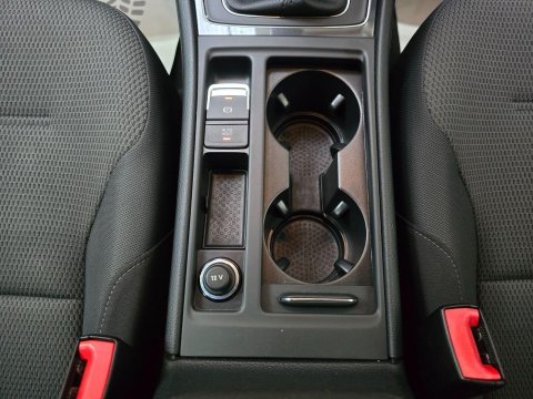 Volkswagen Golf 1.4 TSI SE Nav Euro 6 (s/s) 5dr 23
