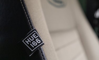 Land Rover Defender 90 Heritage Hard Top 12