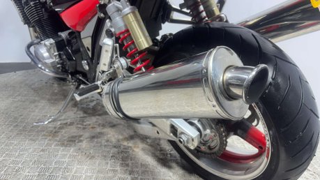 Suzuki GSX1400 2004 ONLY 15K OUTSTANDING CUSTOM CONDITION 1400CC MUSCLE BIKE 20