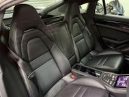 Porsche Panamera 4.0T V8 Turbo Saloon 5dr Petrol PDK 4WD Euro 6 (s/s) (550 ps) 44