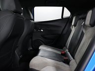 Peugeot 2008 GT PREMIUM 42