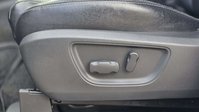 Mitsubishi Shogun Sport 2.4D 4 SUV 5dr Diesel Auto 4WD Euro 6 (181 ps) 23
