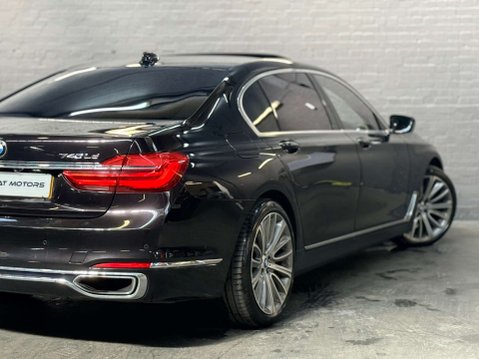 BMW 7 Series 3.0 740ld xDrive Exclusive Auto 4WD 4dr 9