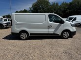 Renault Trafic AUTO SWB L1H1 Low Roof Business SL29 Air Con Sensors EURO 6 5