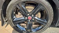 Jaguar XF 2.0d R-Sport Saloon 4dr Diesel Auto Euro 6 (s/s) (180 ps) 8