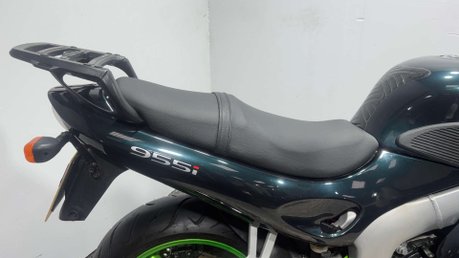 Triumph Sprint 2004 ONLY 13K EYE CATCHING SPORTS TOURING 955CC 42