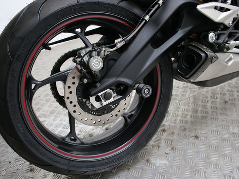 Triumph Street Triple 765 STREET TRIPLE RS 24