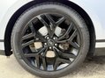 Land Rover Range Rover Velar 2.0 P250 Dynamic HSE SUV 5dr Petrol Auto 4WD Euro 6 (s/s) (249 ps) 19